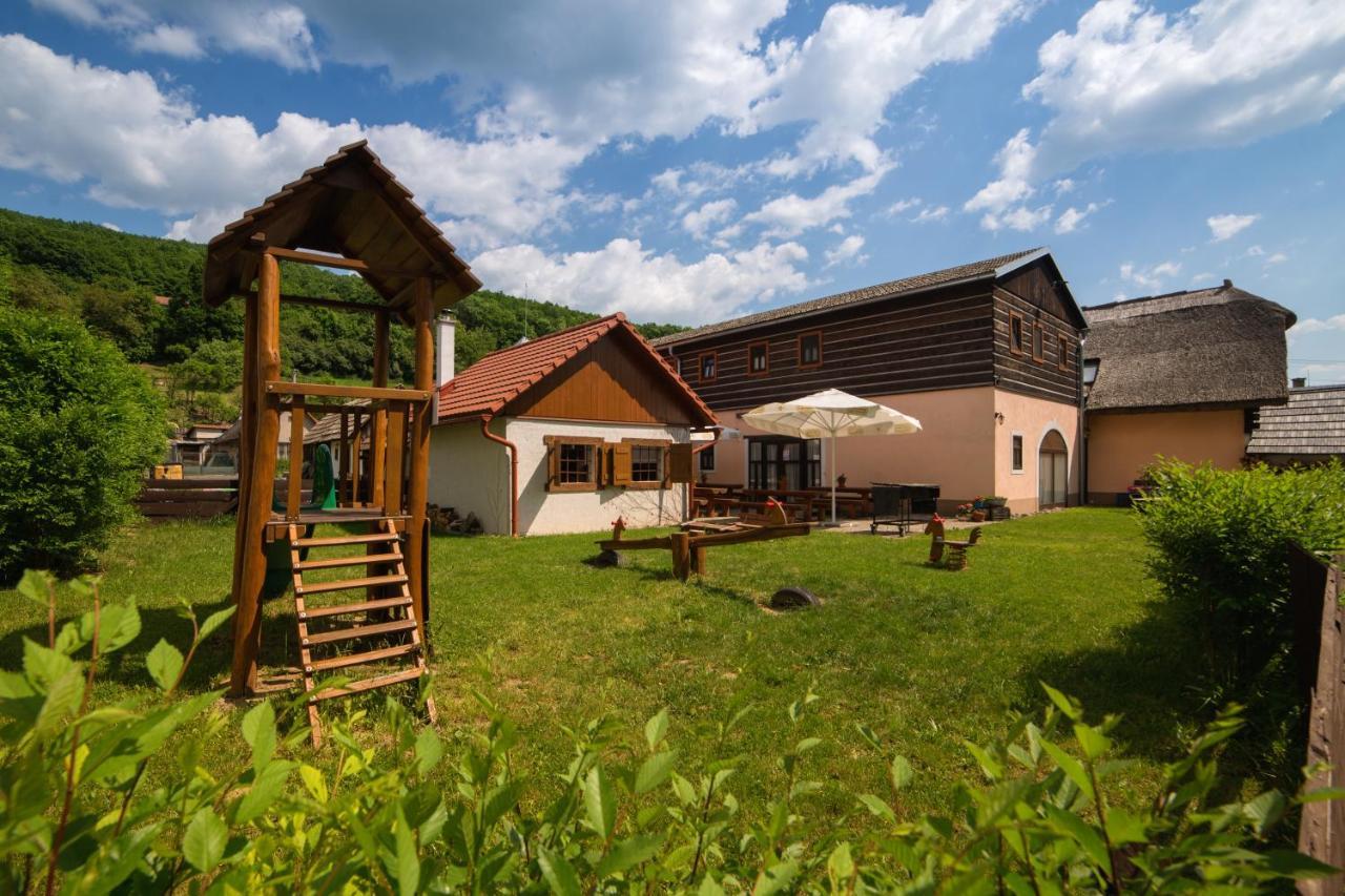 Penzion Stary Hostinec Banská Štiavnica Eksteriør bilde