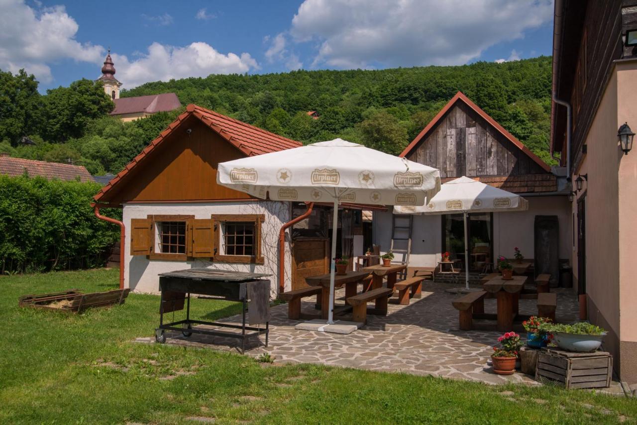 Penzion Stary Hostinec Banská Štiavnica Eksteriør bilde