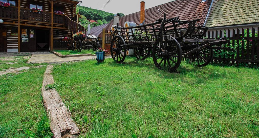 Penzion Stary Hostinec Banská Štiavnica Eksteriør bilde